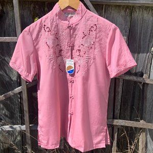 **SOLD** Vintage 60s / 70s Silk Short Sleeve Cutwork Hand Embroidered Cheongsam